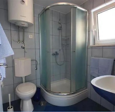 Apartment Studio Apartman Nadica